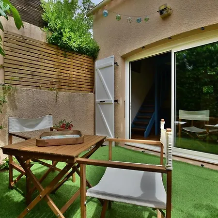 Pavillon 4-6 Couchages 別荘